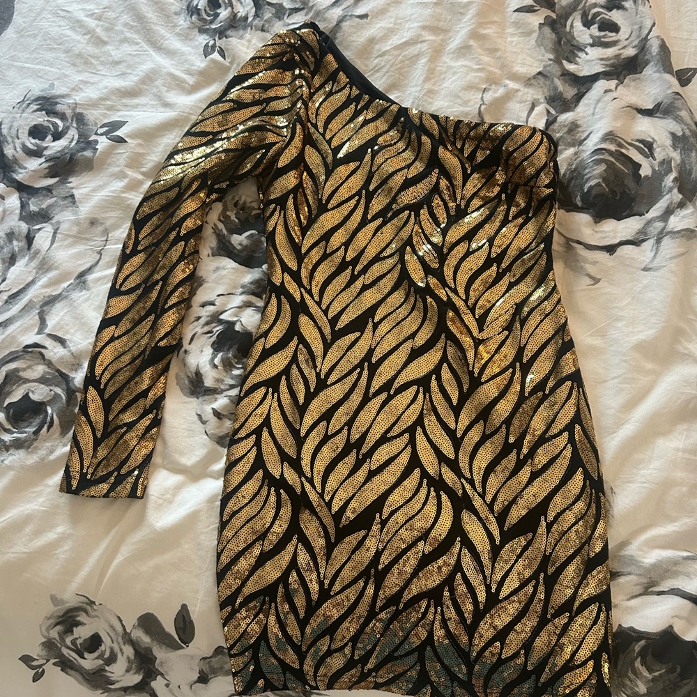 Ark & Co Black and Gold One Shoulder Bodycon Dress